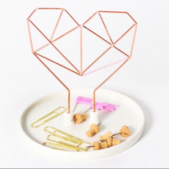 IMM LIVING Coxet Wire Heart Ceramic Jewelry Holder - Picture 4 of 4